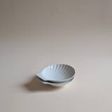 Pair of shell bowls