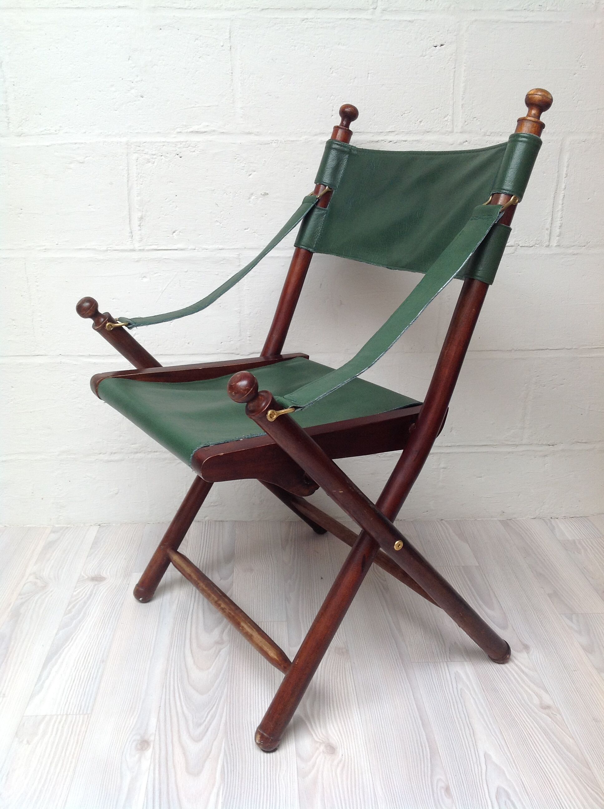 Fauteuil pliant ancien bambou et cuir