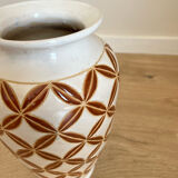 Patterned vase
