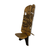 Chaise tribale sculptée à la main Afrique années 1960
