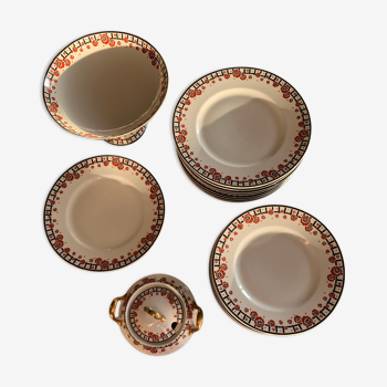 Set of 6 Limoges porcelain dessert plates