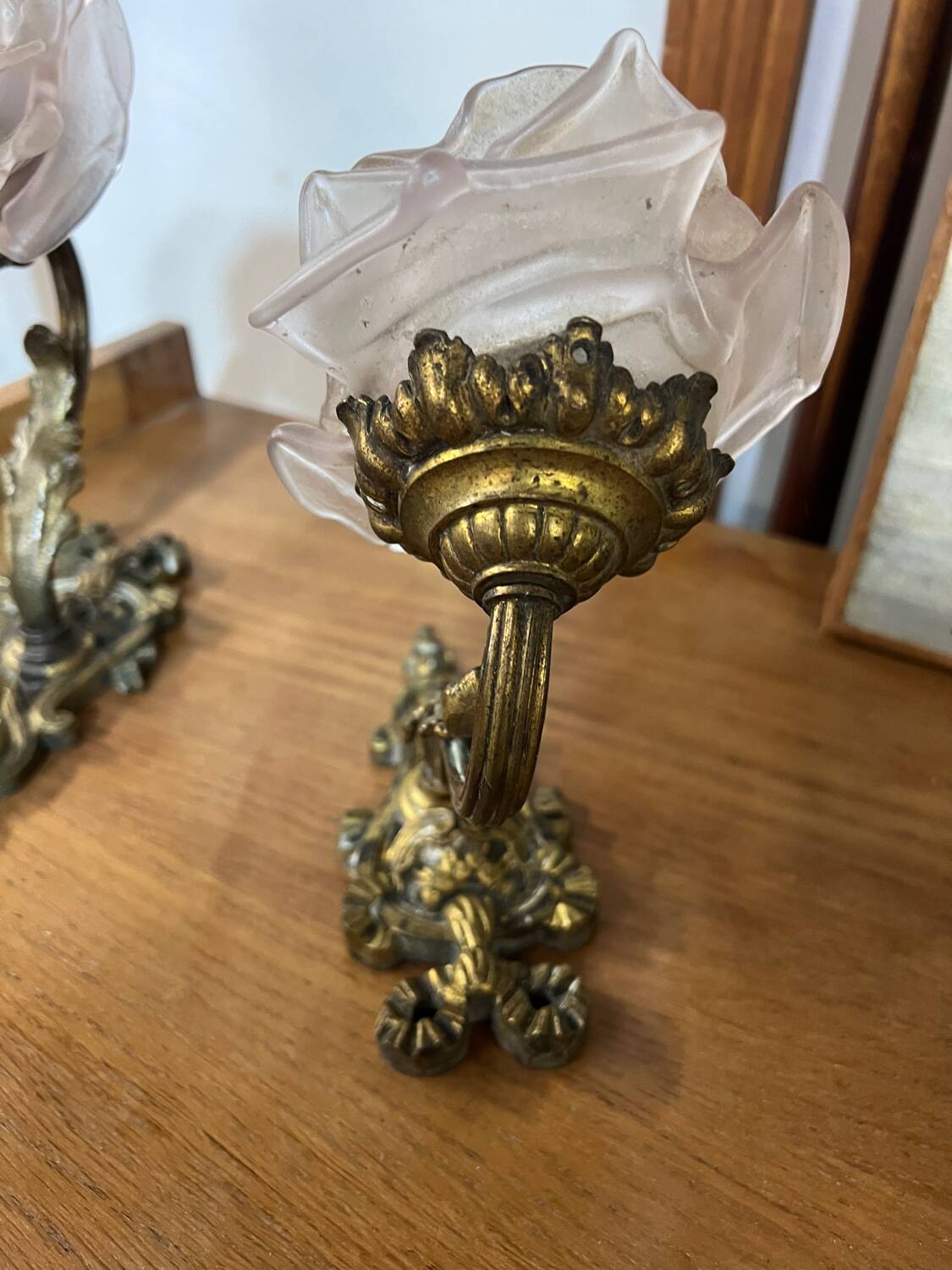 Pair of Art Nouveau wall sconces in bronze