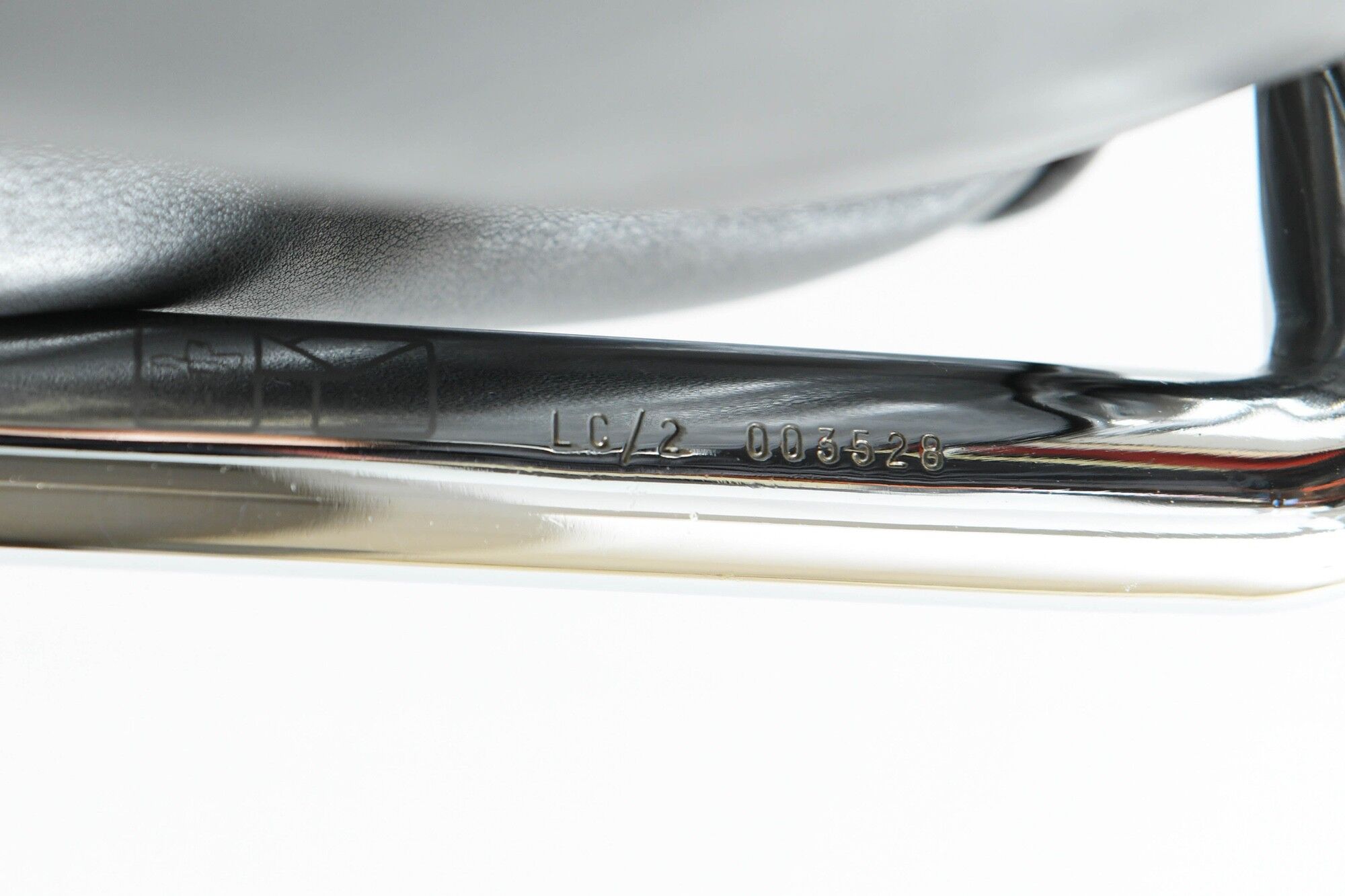 Vintage LC-2 in black leather by Le Corbusier, Jeanneret & Perriand for Cassina