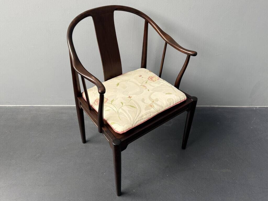 Set of 6 armchairs, “Chinese Chair” model FH 4283, designed by Hans J. Wegner for Fritz Hansen, Denmark, 1979