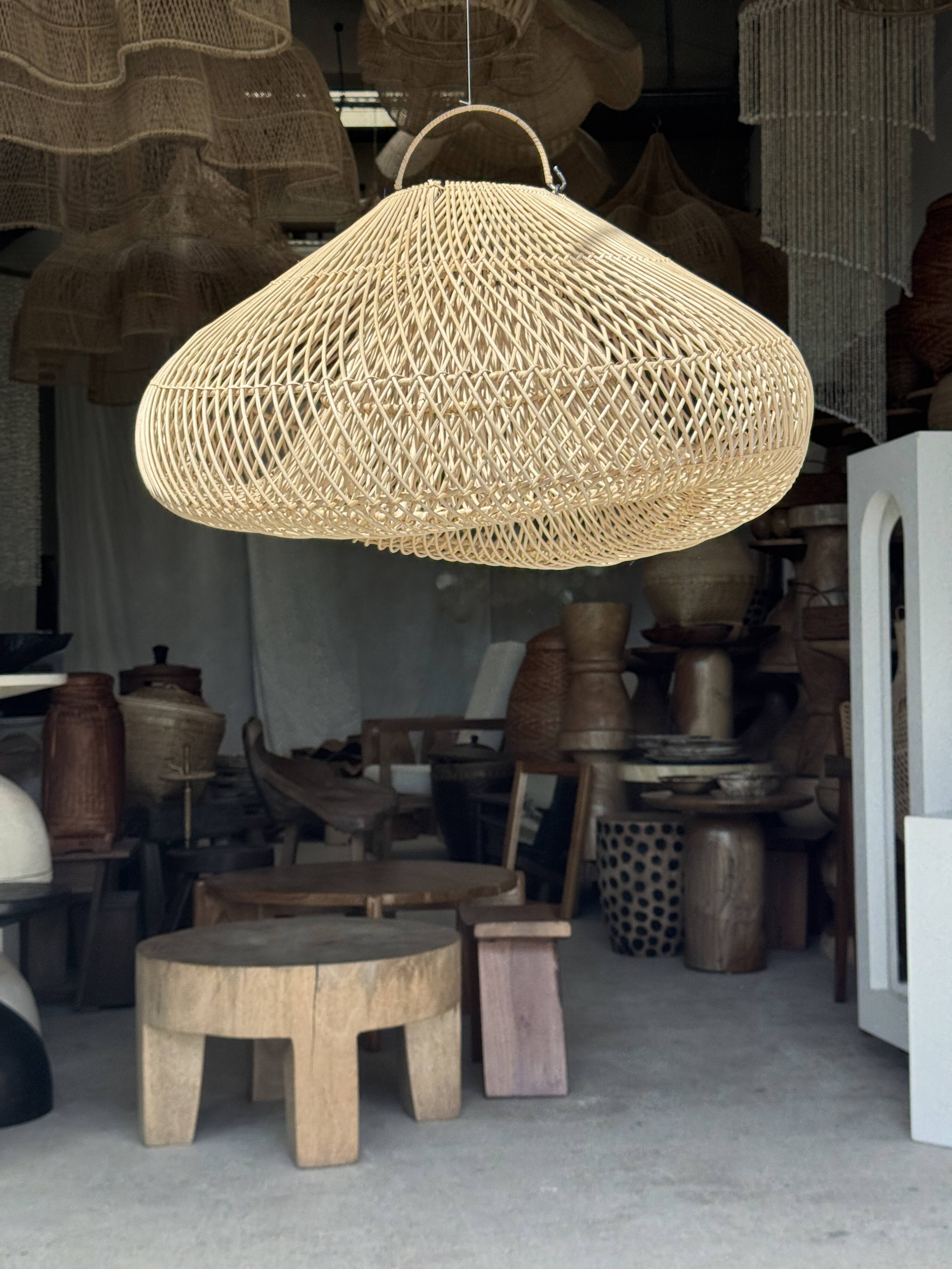Suspension or rattan lampshade in the shape of a cloud or flattened bubble D60 H35