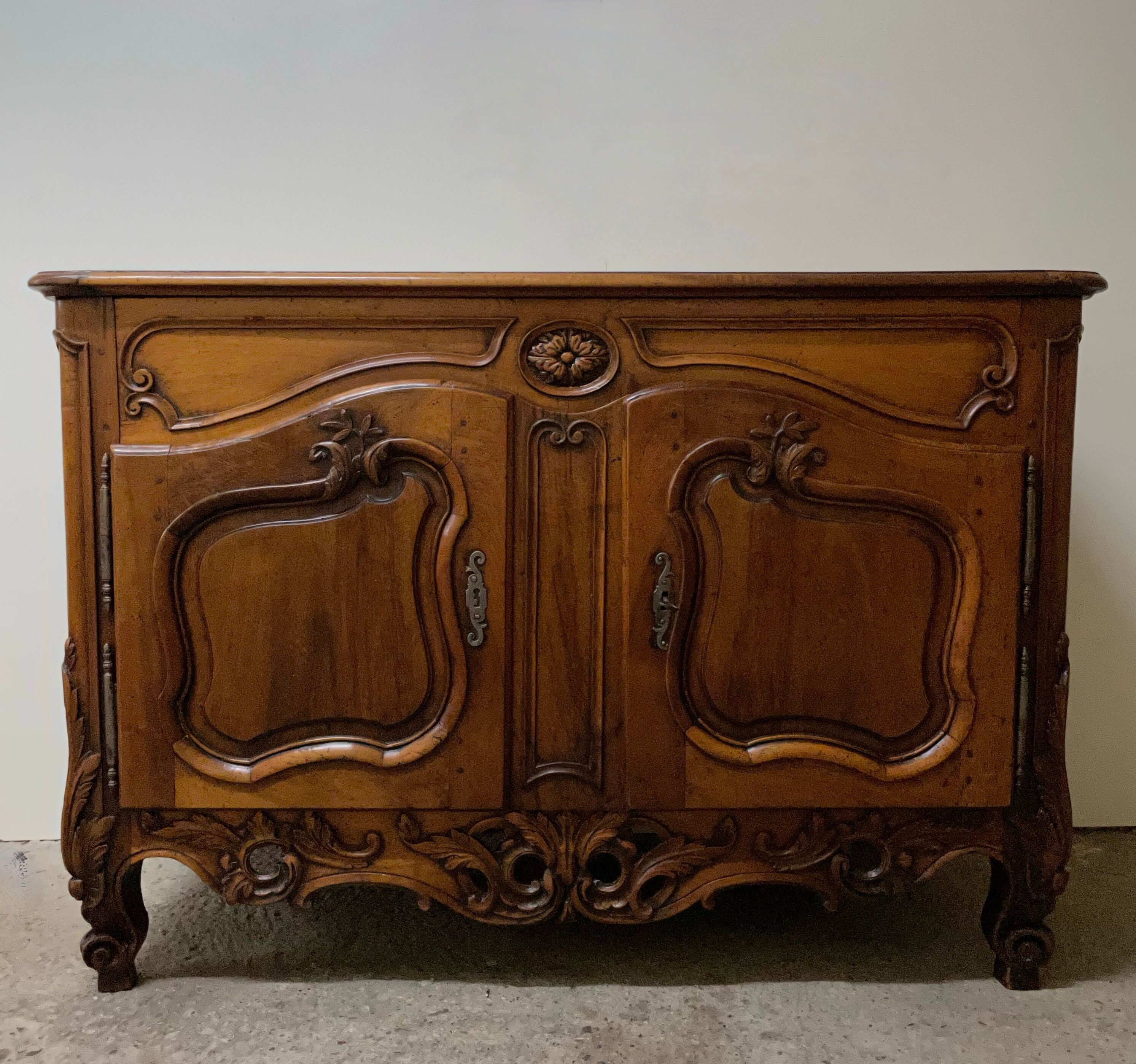 Provençal credenza walnut period eighteenth century