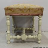 Tabouret en canevas et bois réchampi, goût Louis XIV – Fin XIXe