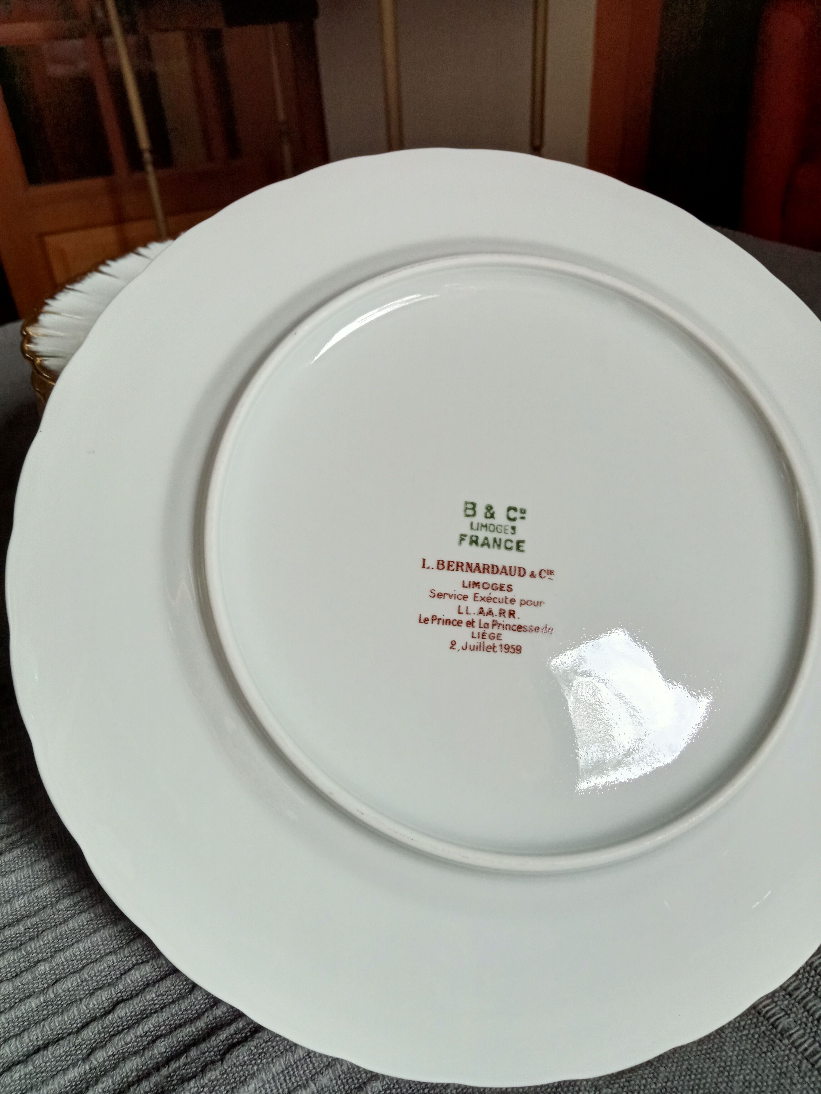 Flat round flat porcelain Bernardaud