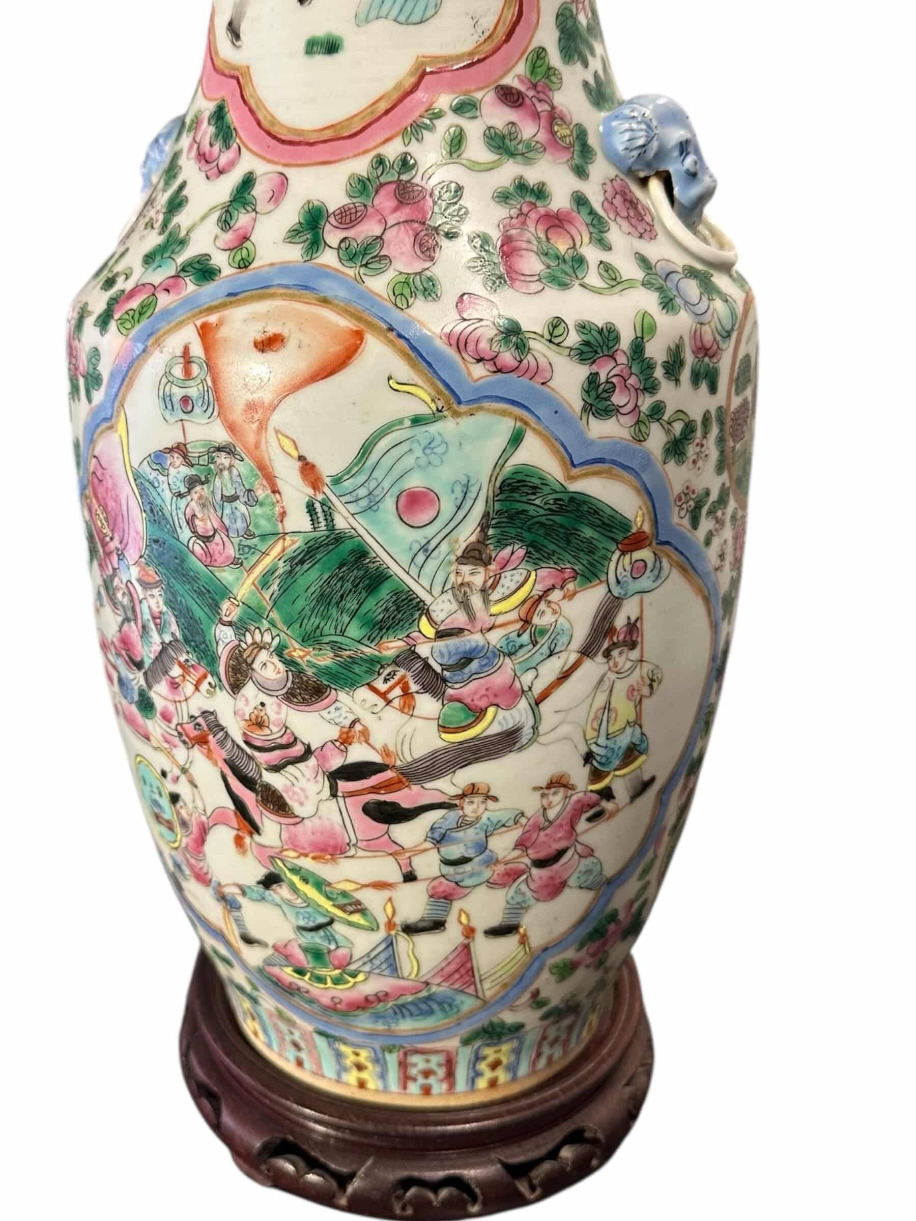 Chinese porcelain vase from the Canton period, 20th century.