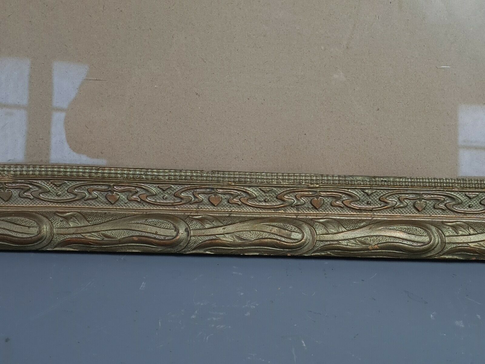 Frame wood & stucco patinated Art Nouveau 58,5x46,5 foliage 50x38,5 cm SB