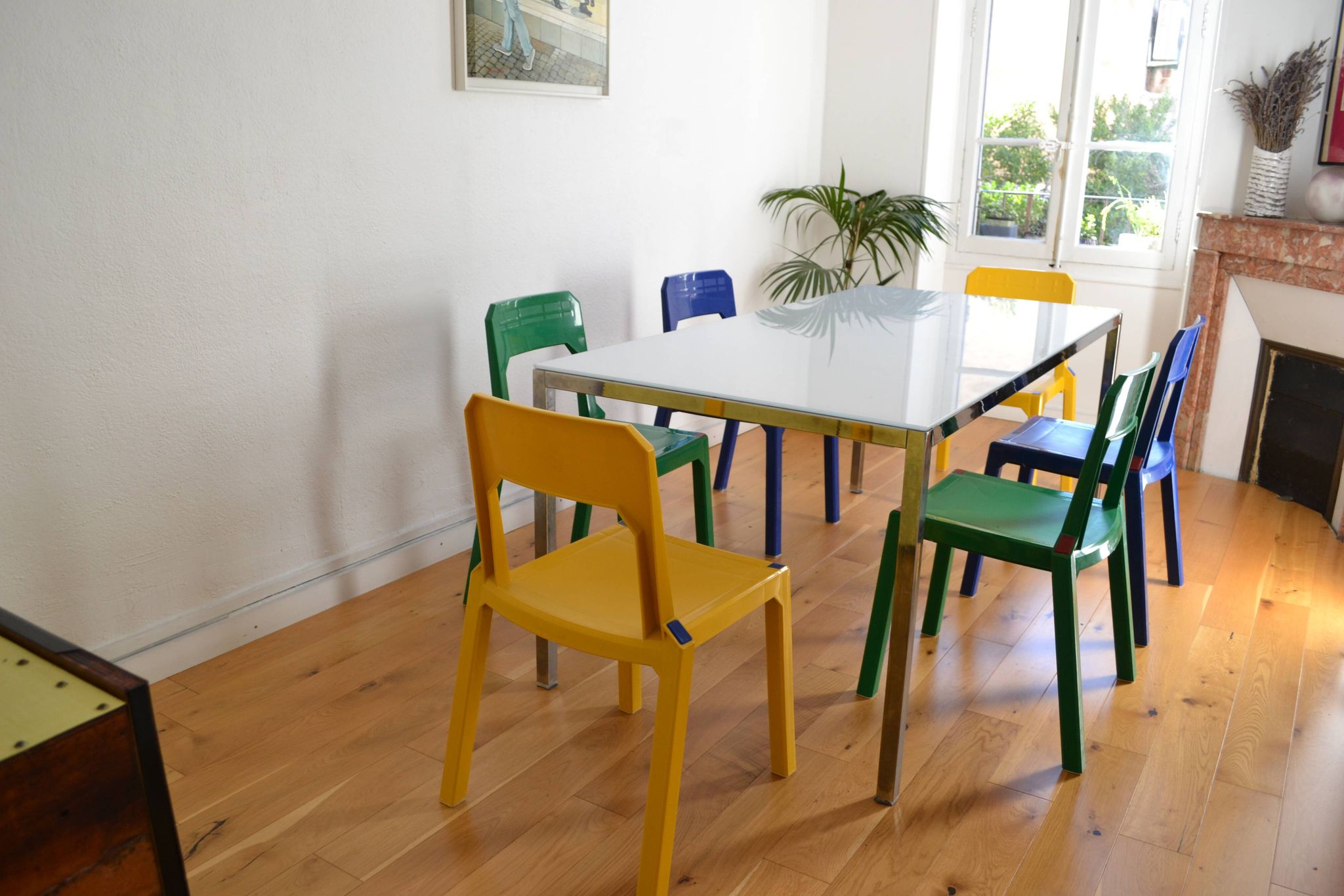 Set of 6 Altaïr chairs at Stamp by Henry Massonnet 80s era Menphis Postmodernism