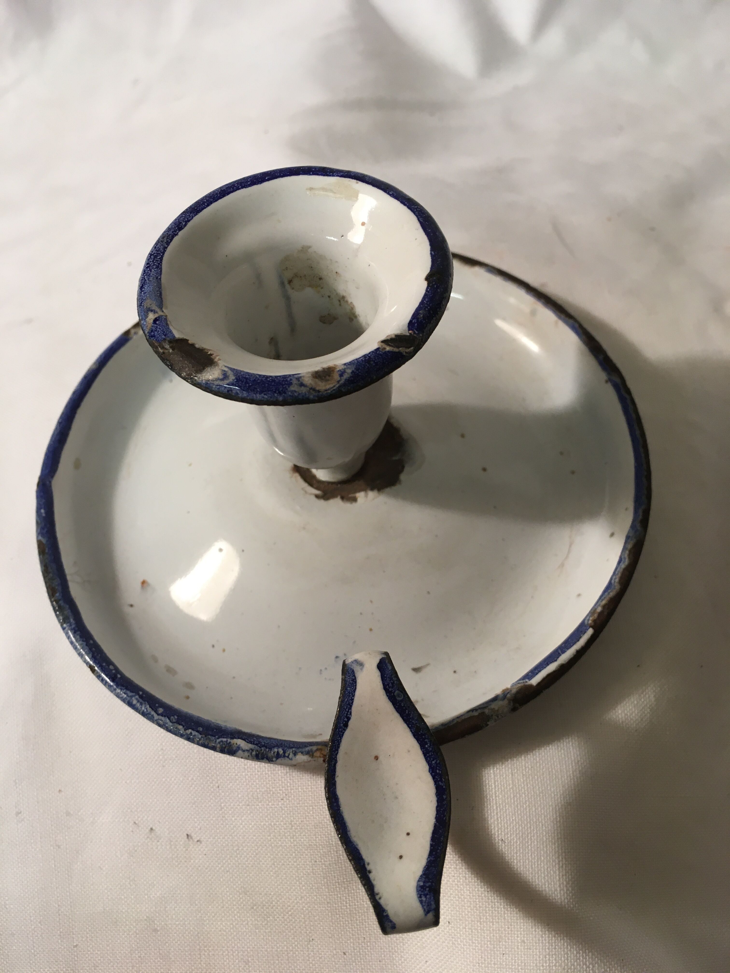 Enamelsheet cellar rat bougeoir