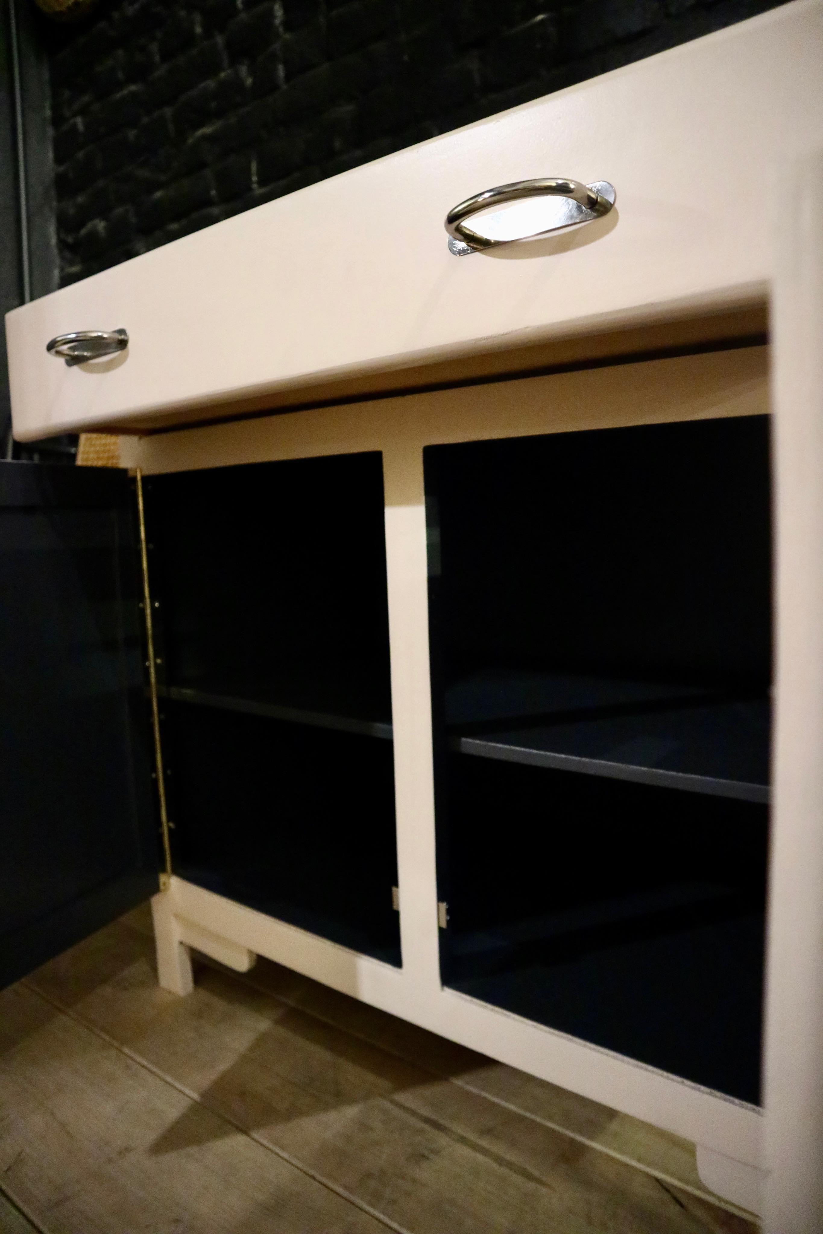 Cubex-type Parisian buffet