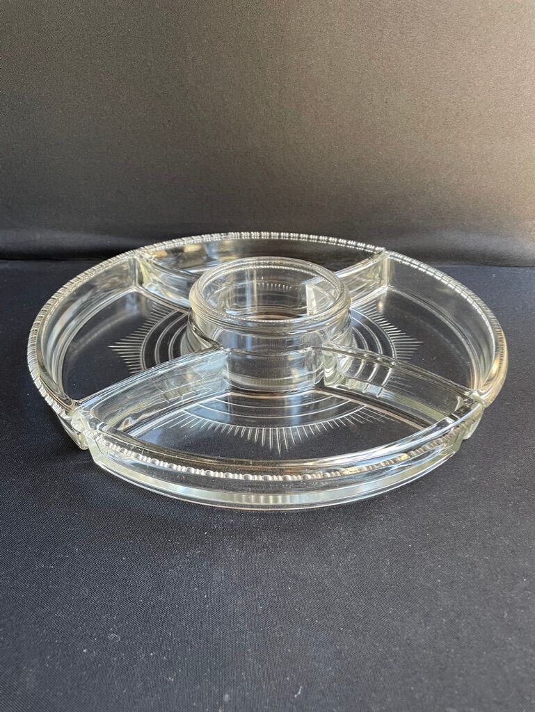 Plateau serviteur à hors d'oeuvres compartimenté (1)