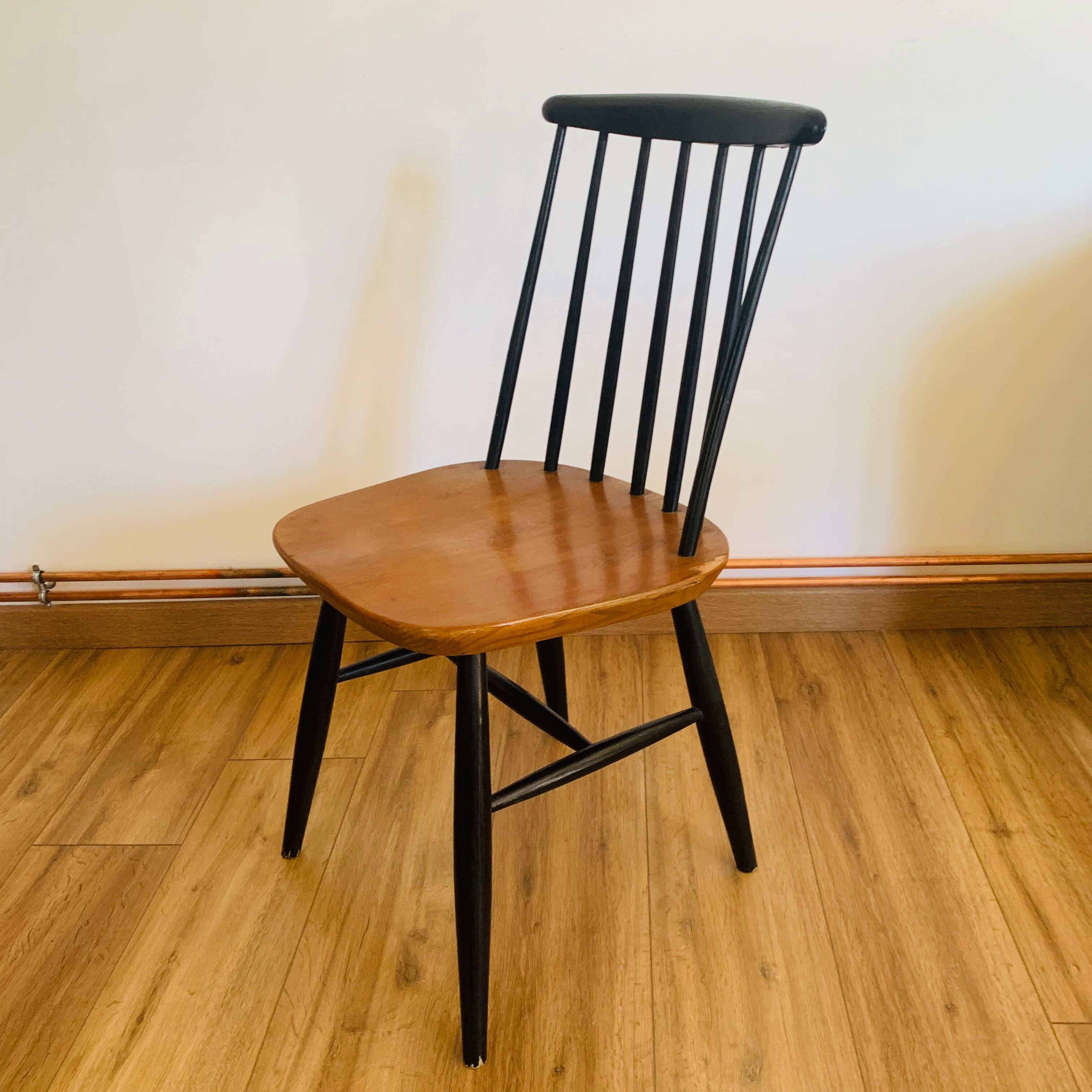 Fanett model chair by Ilmari Tapiovaara 1960