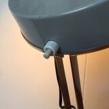 Folding industrial lamp