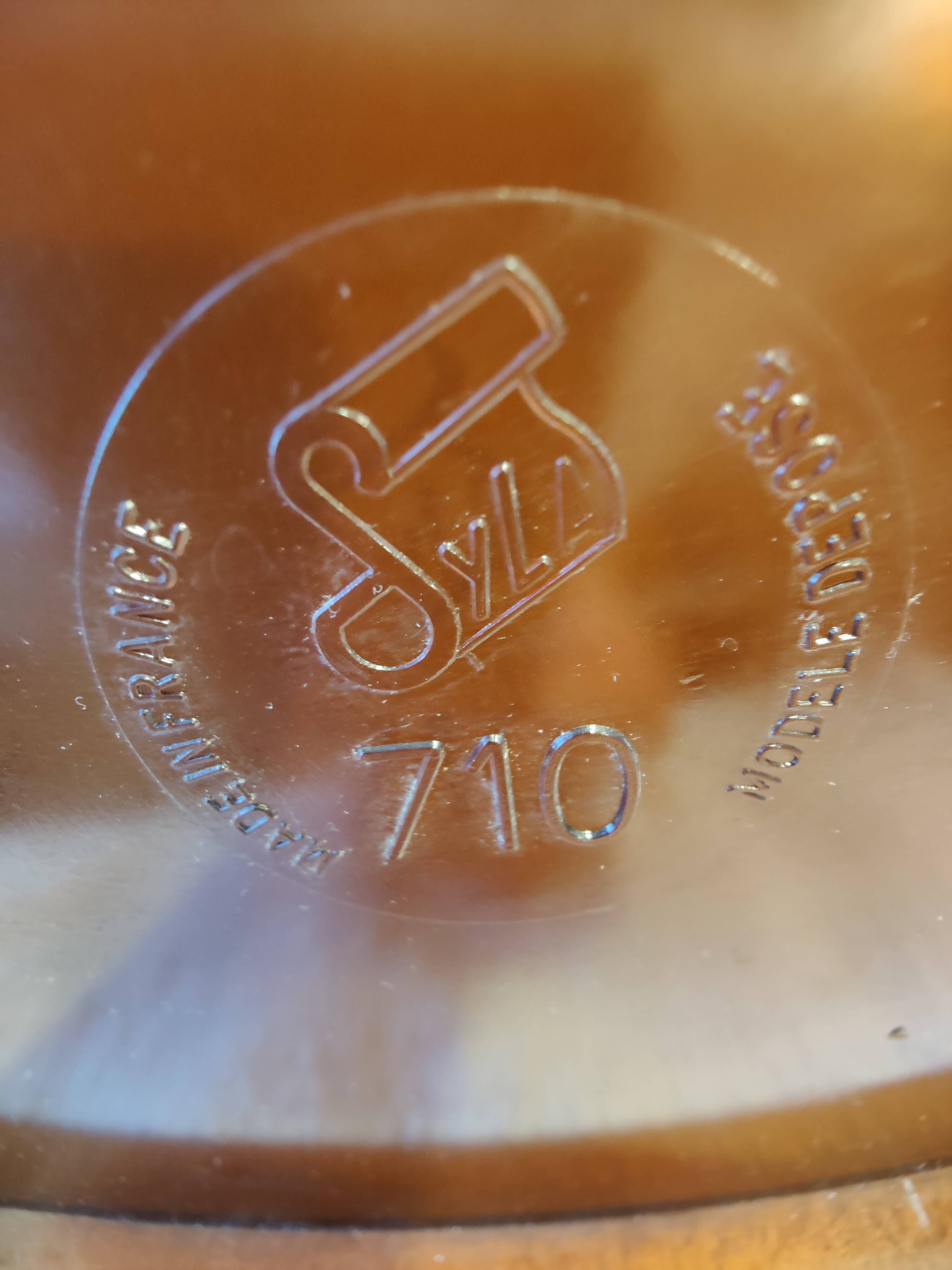 Round mirror with rim from the 70s brand Syla