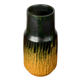 Danish studio pottery vase from the mid-20th century by Ernst Pottery, Faxe, 1960s.