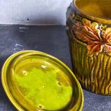 Sugar bowl in barbotine with oak branches
