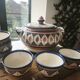 Ceramic soup tureen with its 6 bowls
