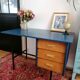 Bureau vintage en bois et métal