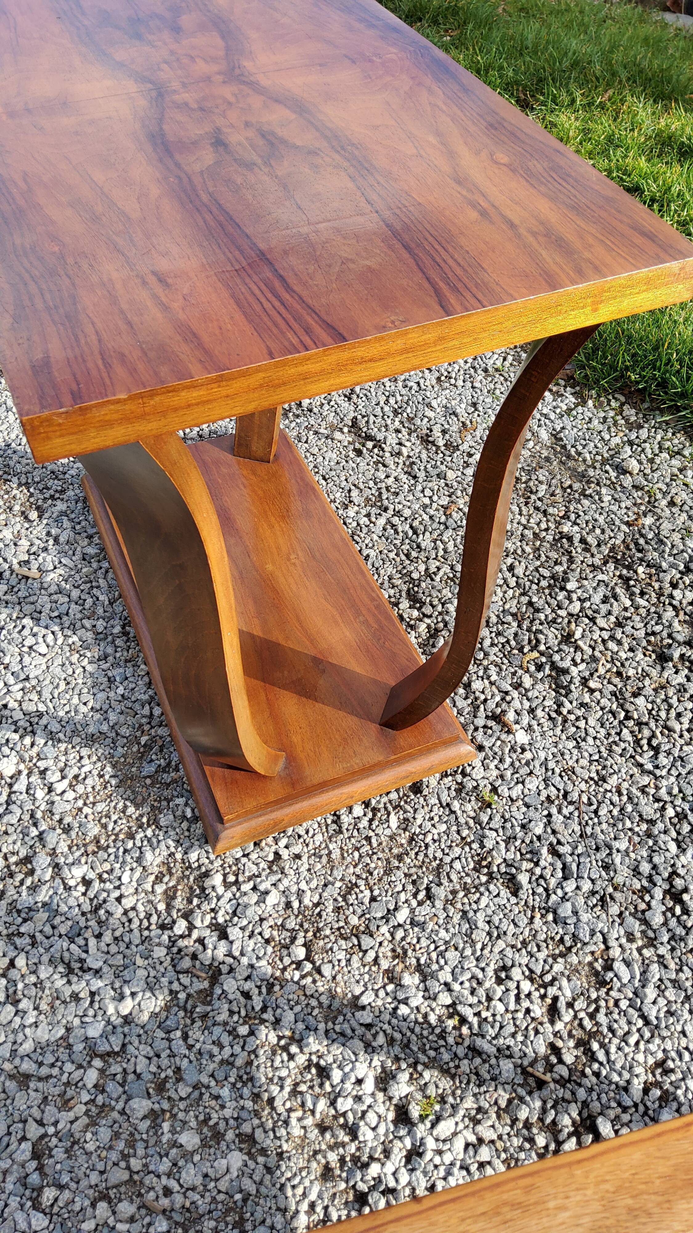 Art deco walnut pedestal table from the 30s/40s