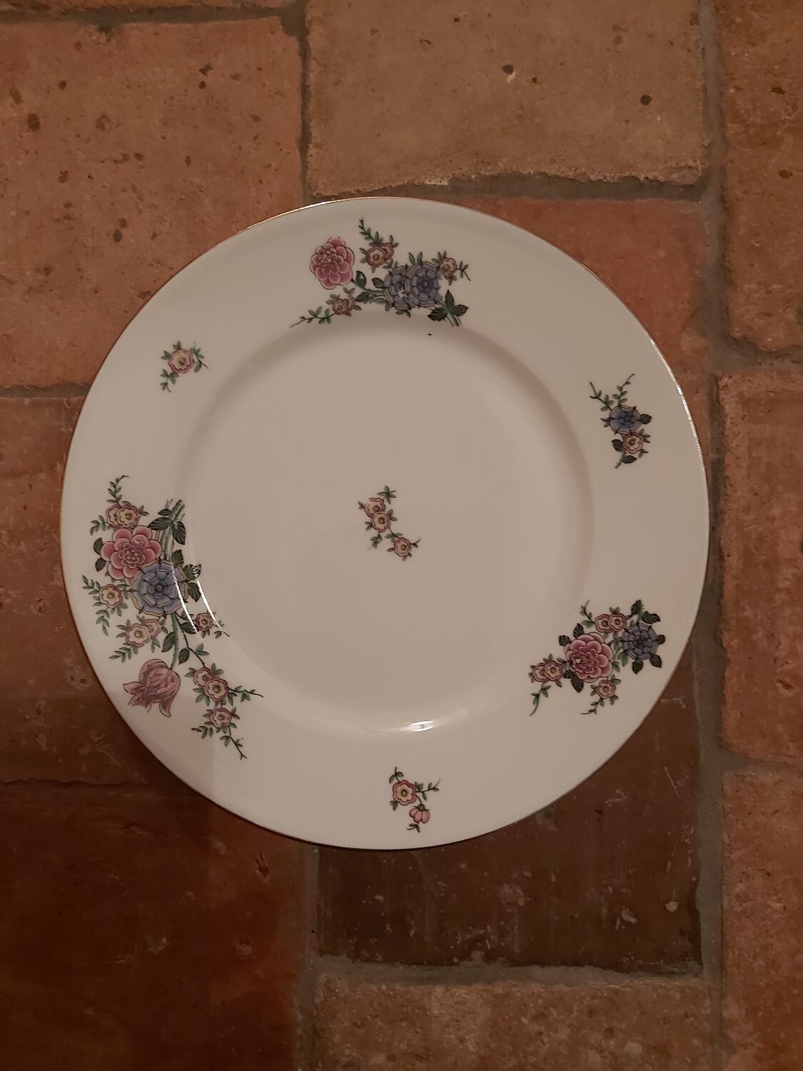 Limoges porcelain plates, service