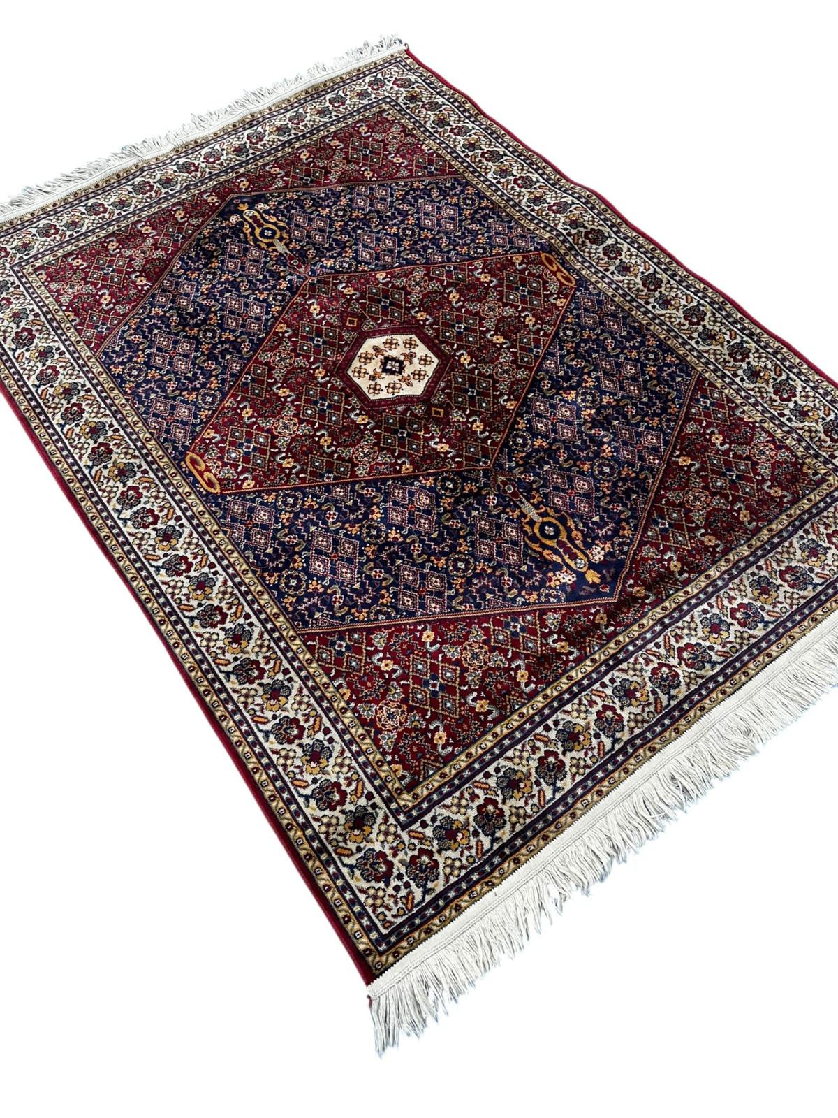 Oriental rug 165cm x 120cm