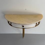 Console murale flottante avec tiroir, corps en laiton et plateau en marbre, années 1960, Italie