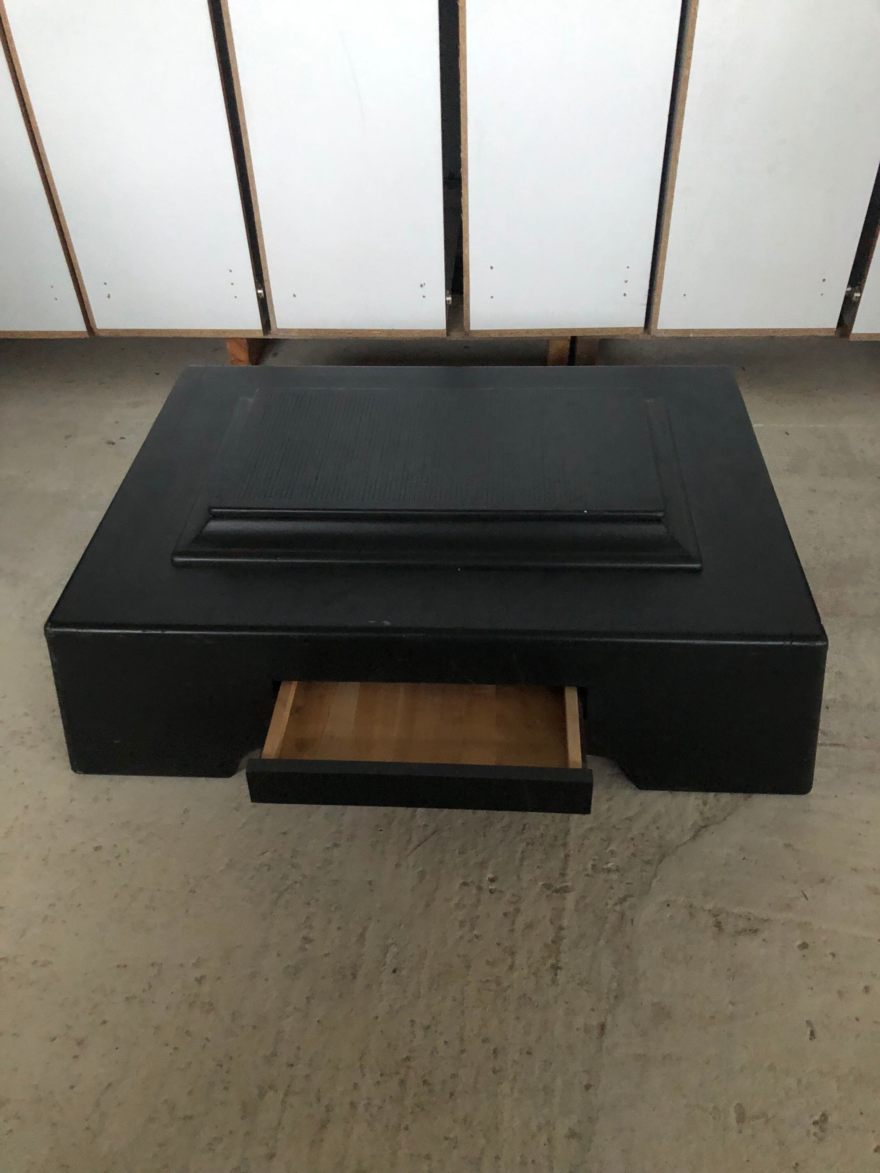 Japanese coffee table "teppanyaki" black