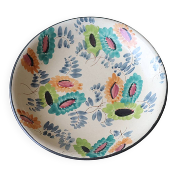 Plat en terre cuite vernissée – décor floral polychrome