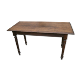 Farm table