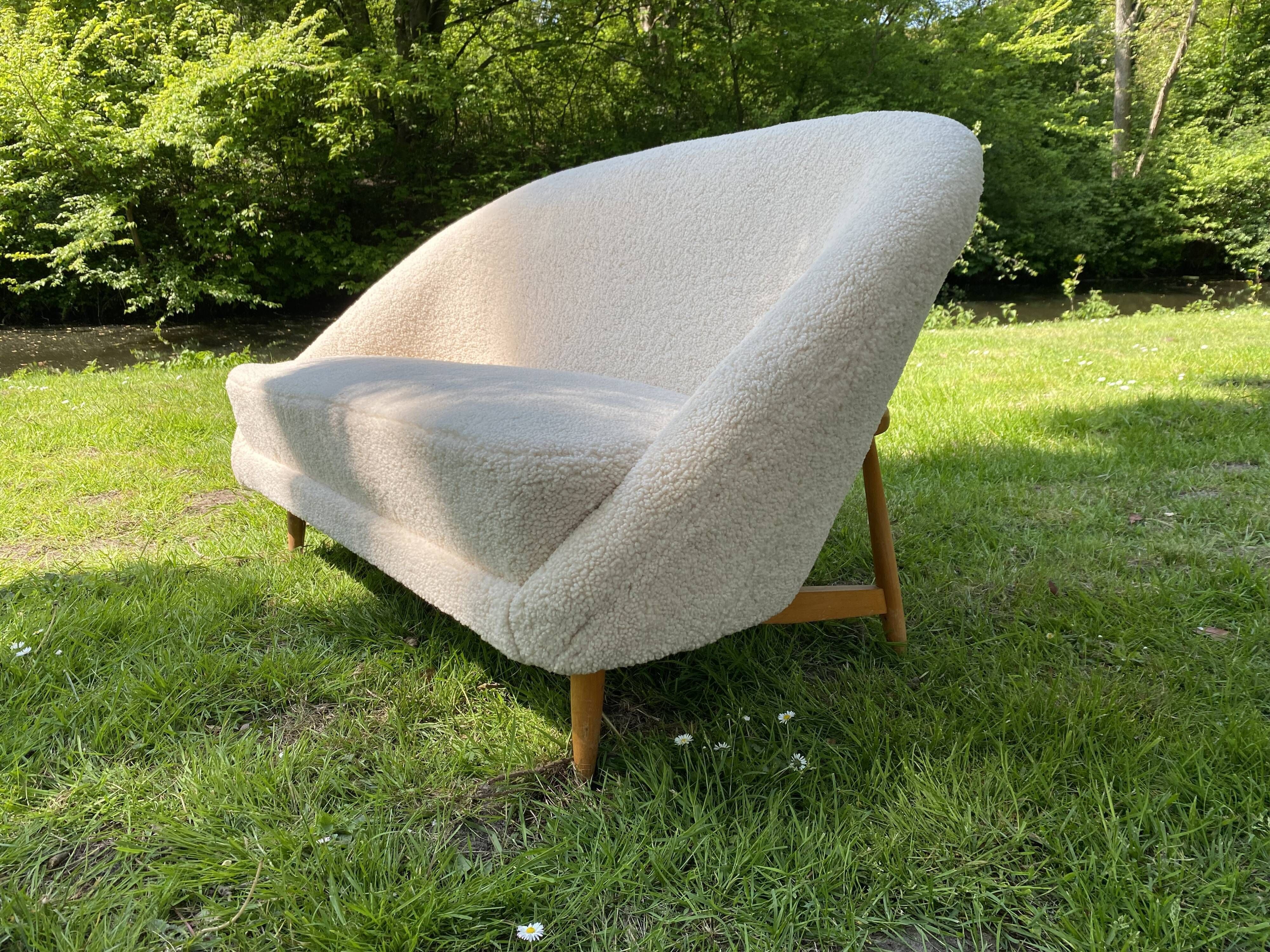 Canapé vintage bouclé 115 par Theo Ruth pour Artifort, années 1950