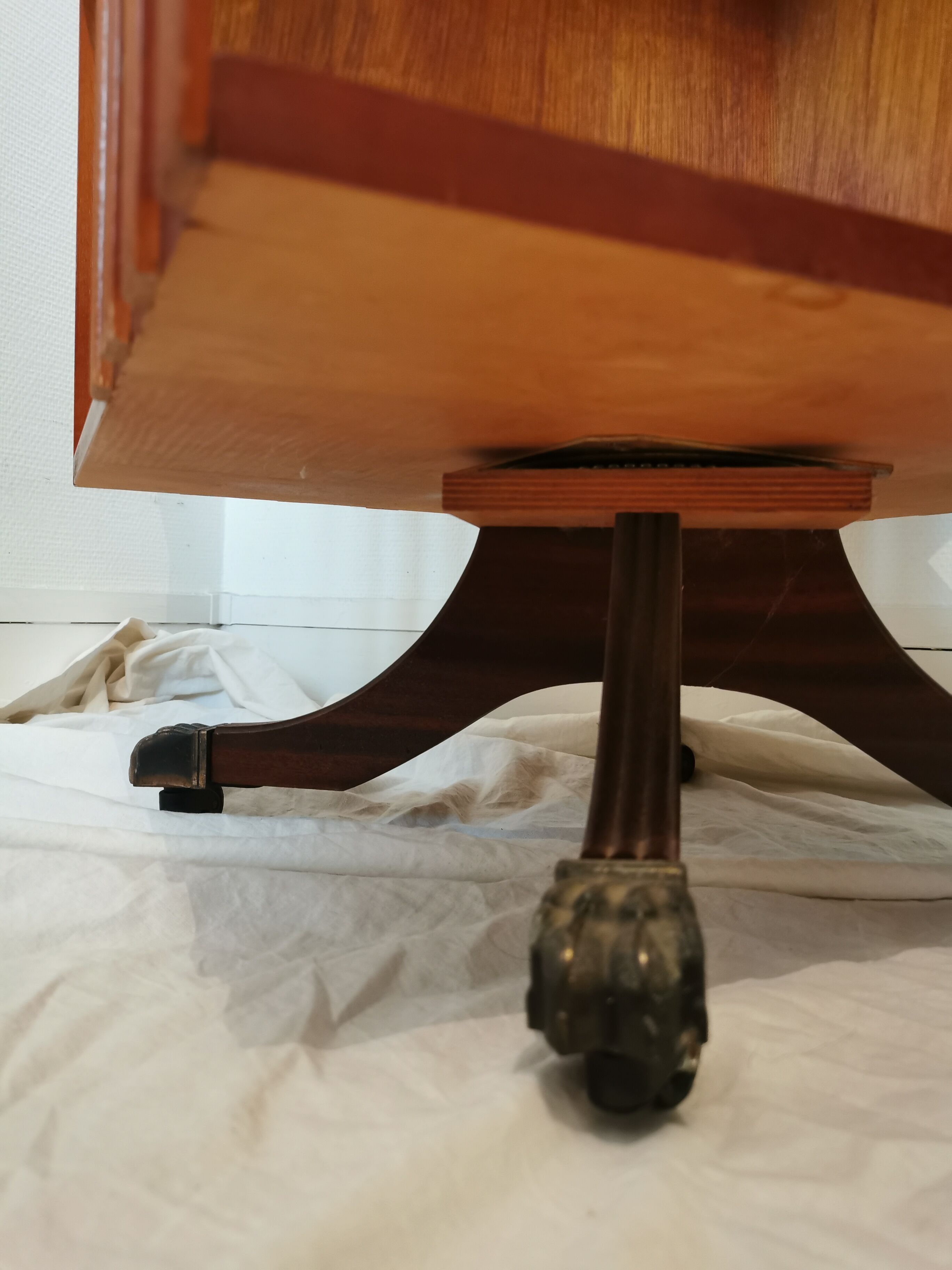 English revolving book case