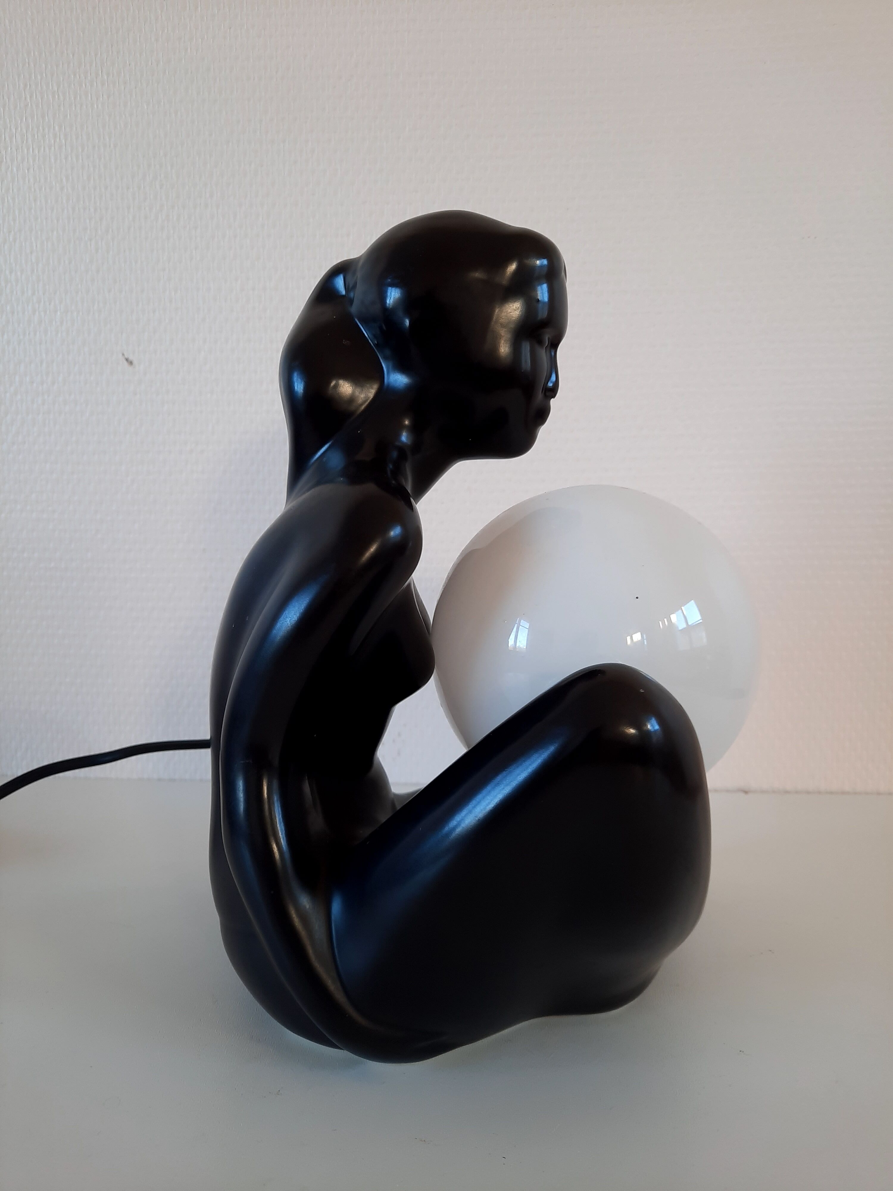 Vintage lamp sitting 70s-80s