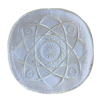 Chiseled crystal dish