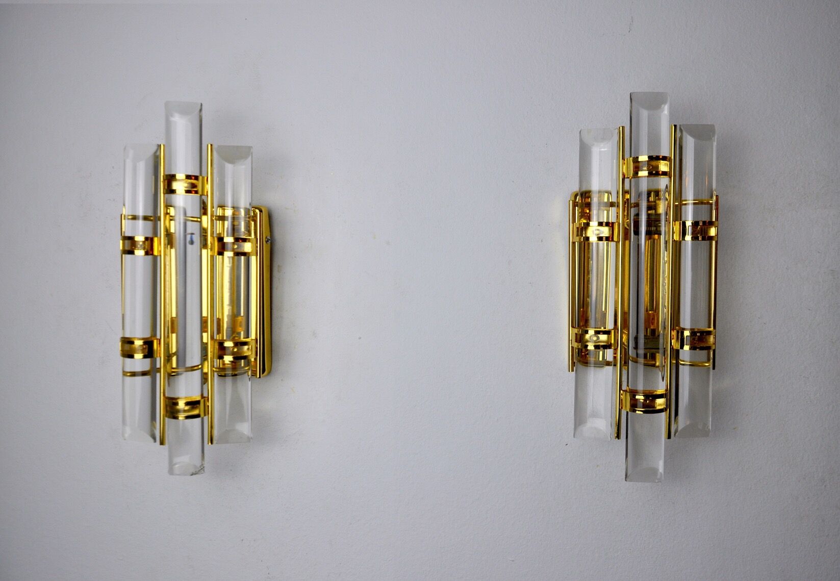 Pair of venini wall lamps Murano glass Italy 1970