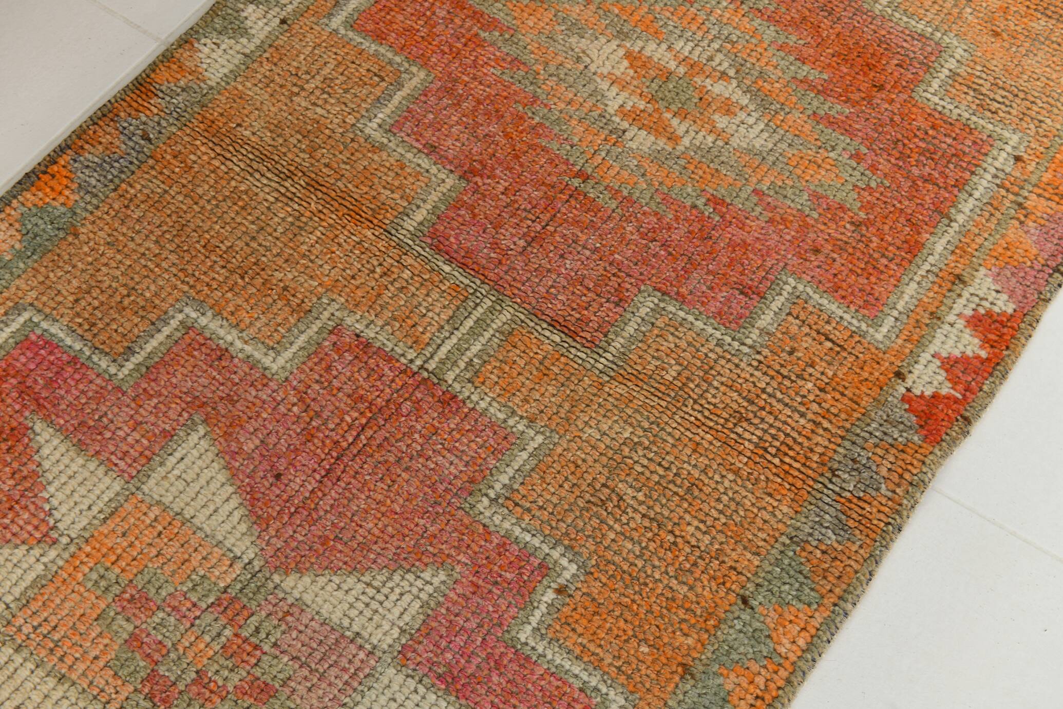 Tapis runner vintage, tons pastel délavés et motifs ethniques, 95x350Cm