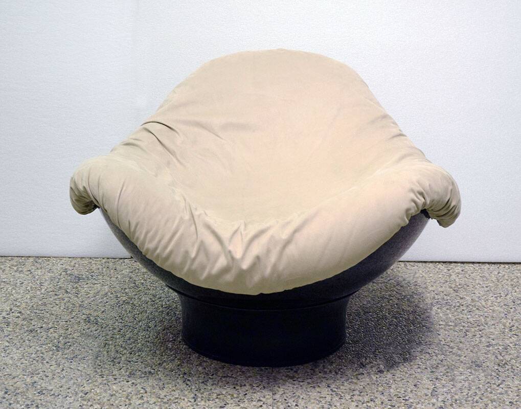 Armchair with pouf 'Rodica' design Mario Brunu for Comfort 1970s