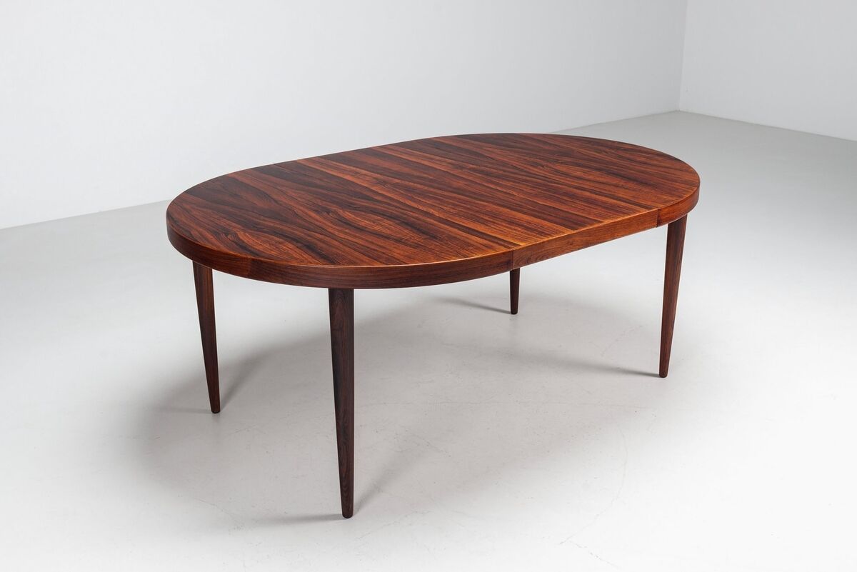 Table à manger ovale Kai Kristiansen en palissandre Villy Schou Andersen Danemark 1960