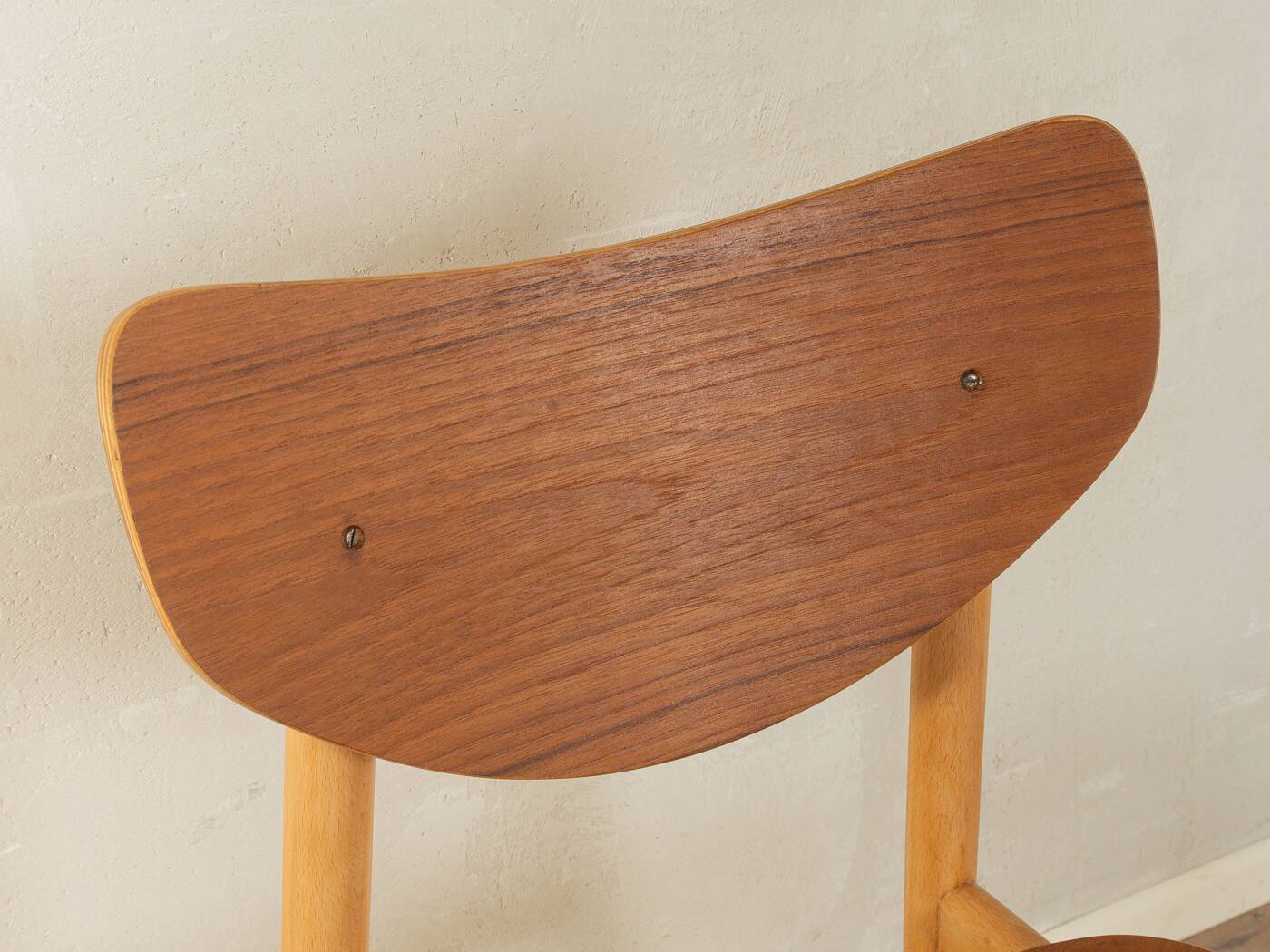 Chaises en contreplaqué des années 1950
