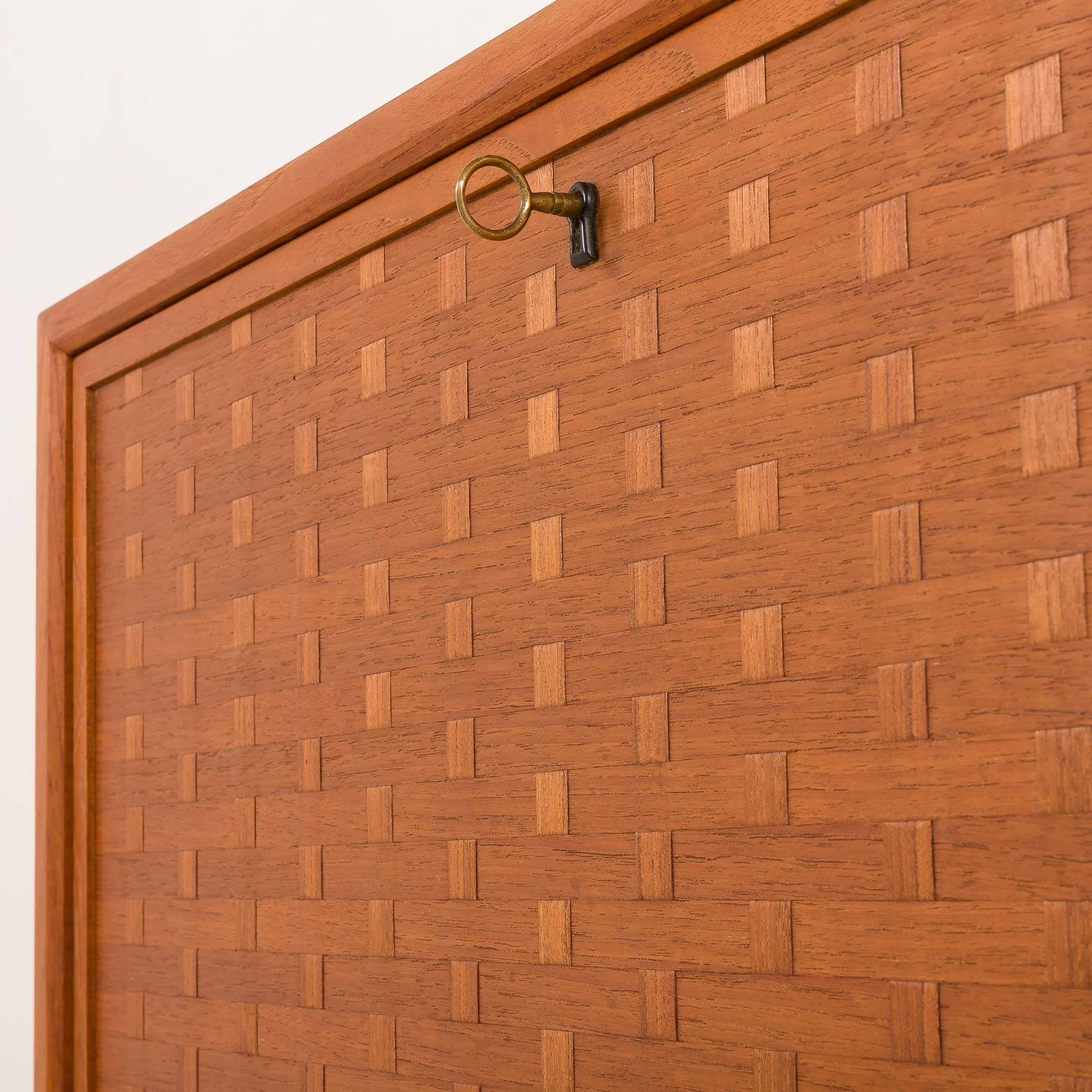 Poul Cadovius free standing wall unit for Cado, 1960s