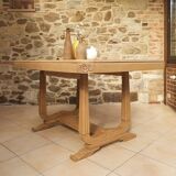 Art deco table