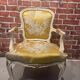 Lot d'un fauteuil et d'une chaise
