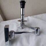Wall lamp with articulated arm