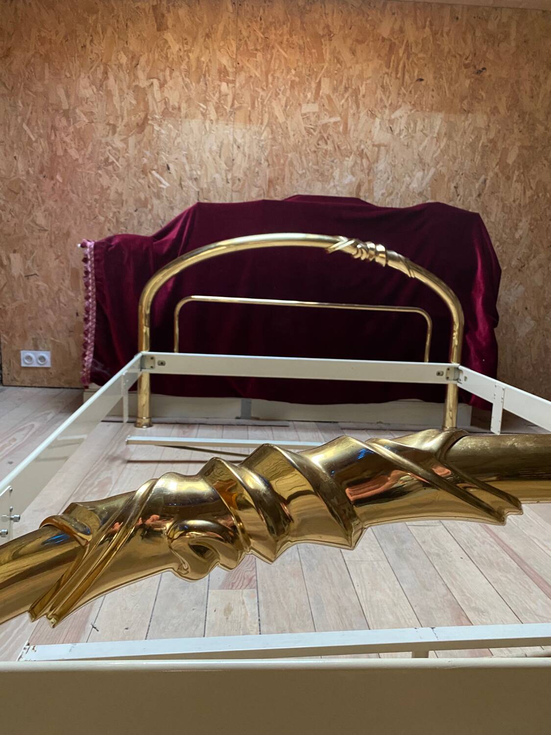 Brass bed Lipparini Design 1970