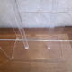 Porte-revue vintage en plexiglas