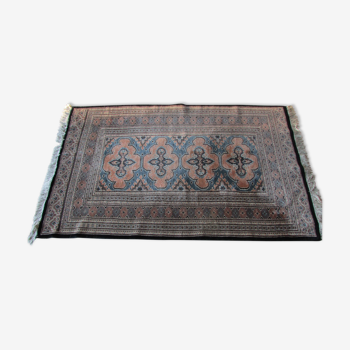 Tapis oriental, 153 x 98 cm , frangé