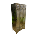 Industrial metal cloakroom