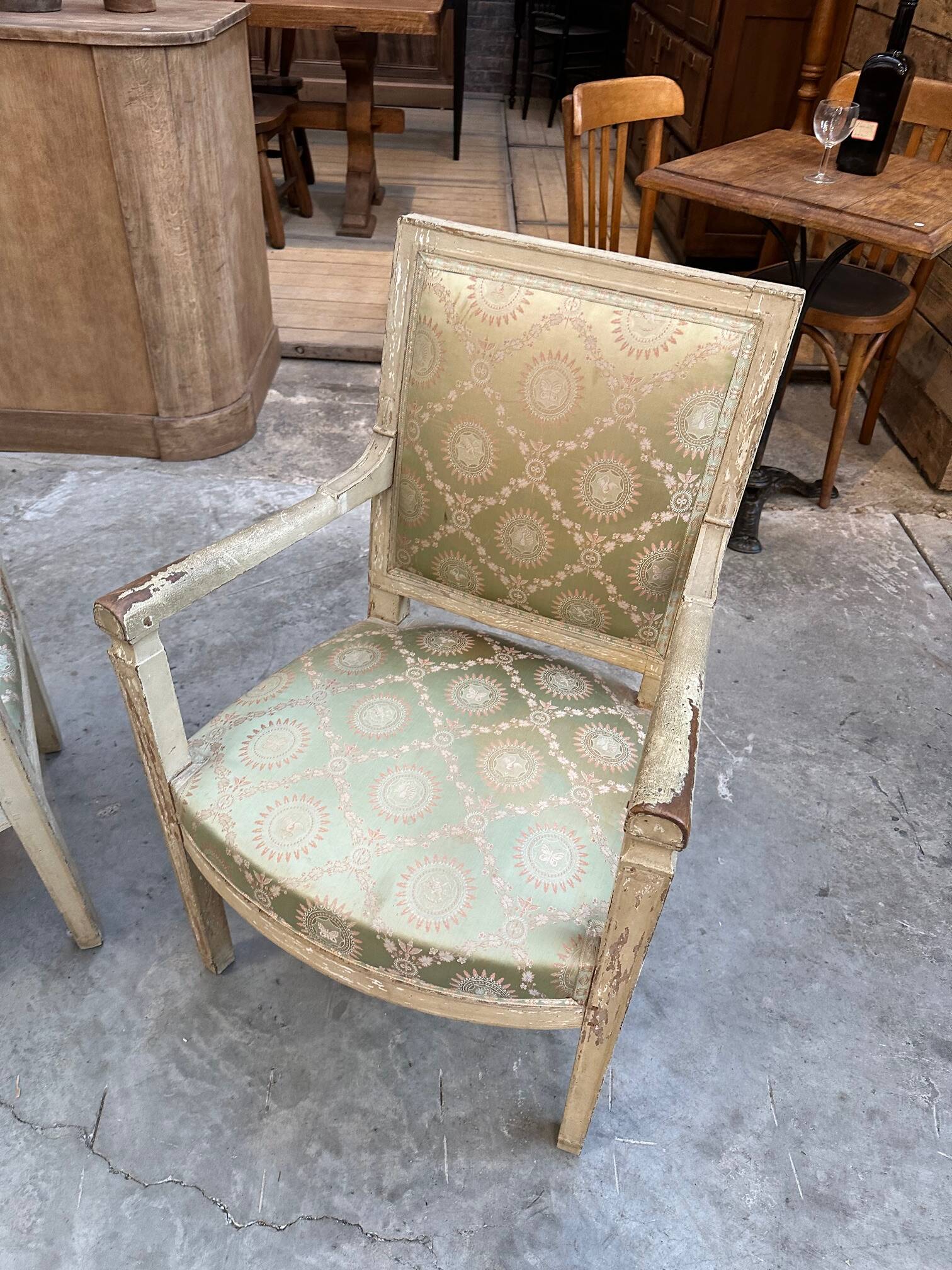 Paire de Fauteuils de Style DIRECTOIRE Début XIXème